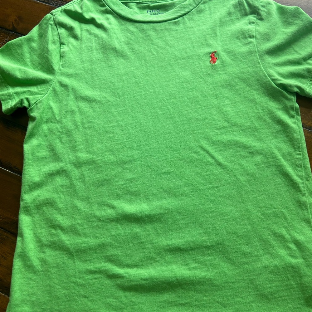 Boys size 7 shirt